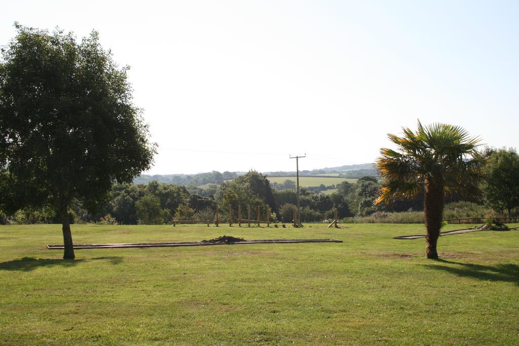Ivy Tower Cottages Saint Florence Εξωτερικό φωτογραφία